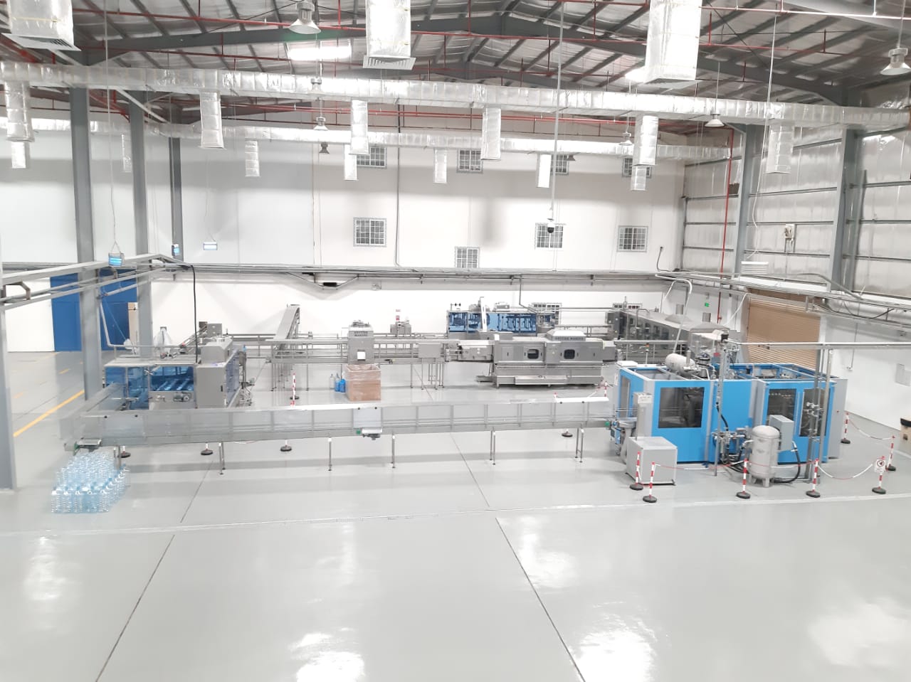 في غرفة الباحة